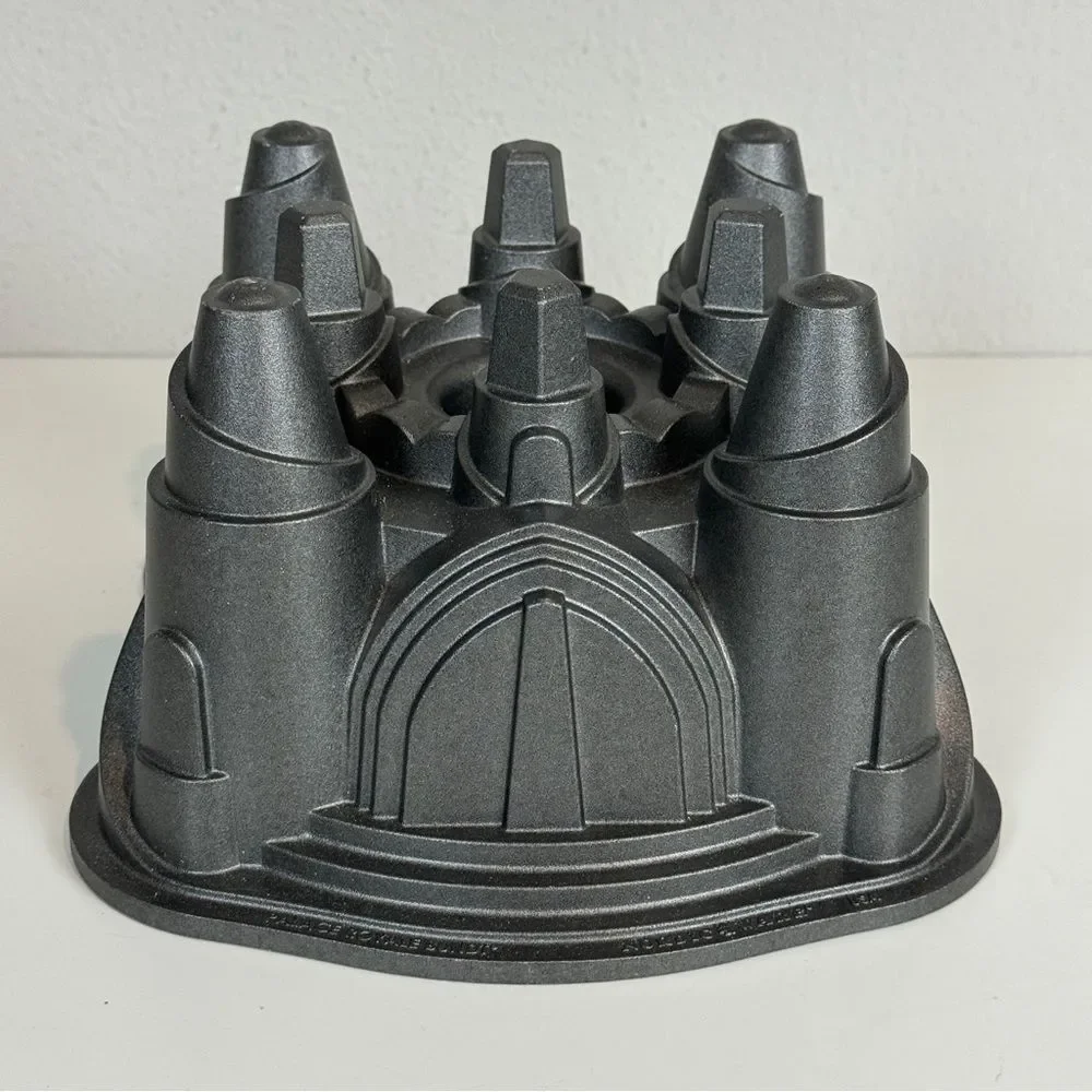 Nordic Ware Palace Royale Bundt Pan 10 cup